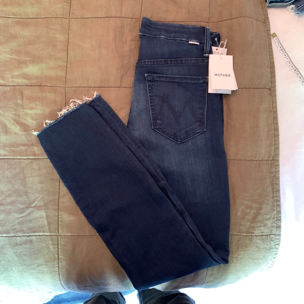 Mother High Waisted Looker Ankle Fray